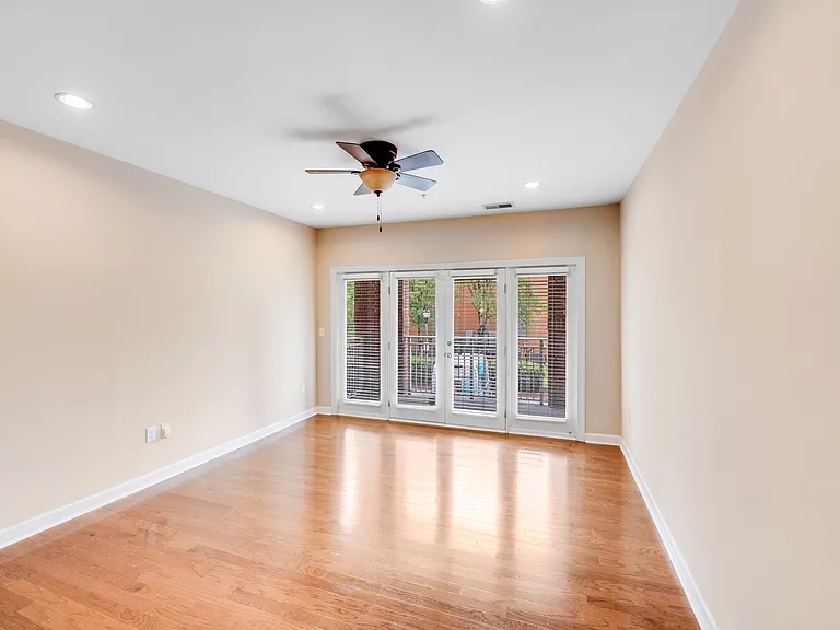 1903 Kenilworth Ave #109 — Photo 14