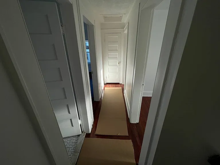672 Brooks St #672 — Photo 10