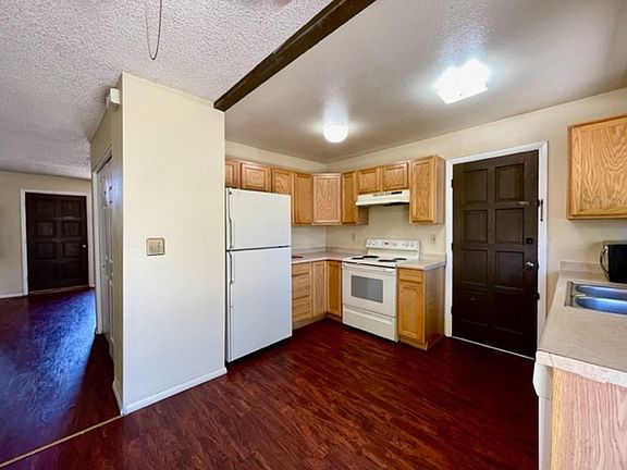 4th image of 9537 E Chenango Ave