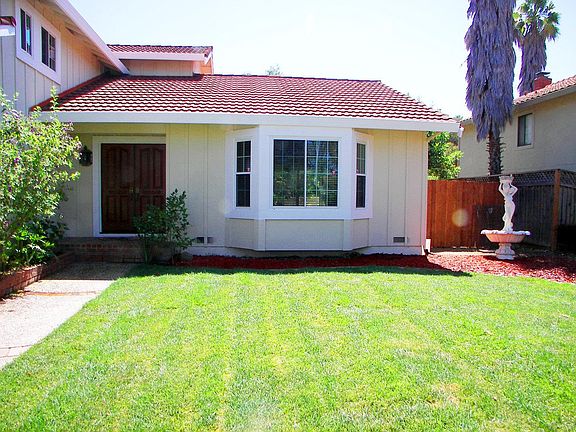 2nd image of 1236 Valley Quail Cir