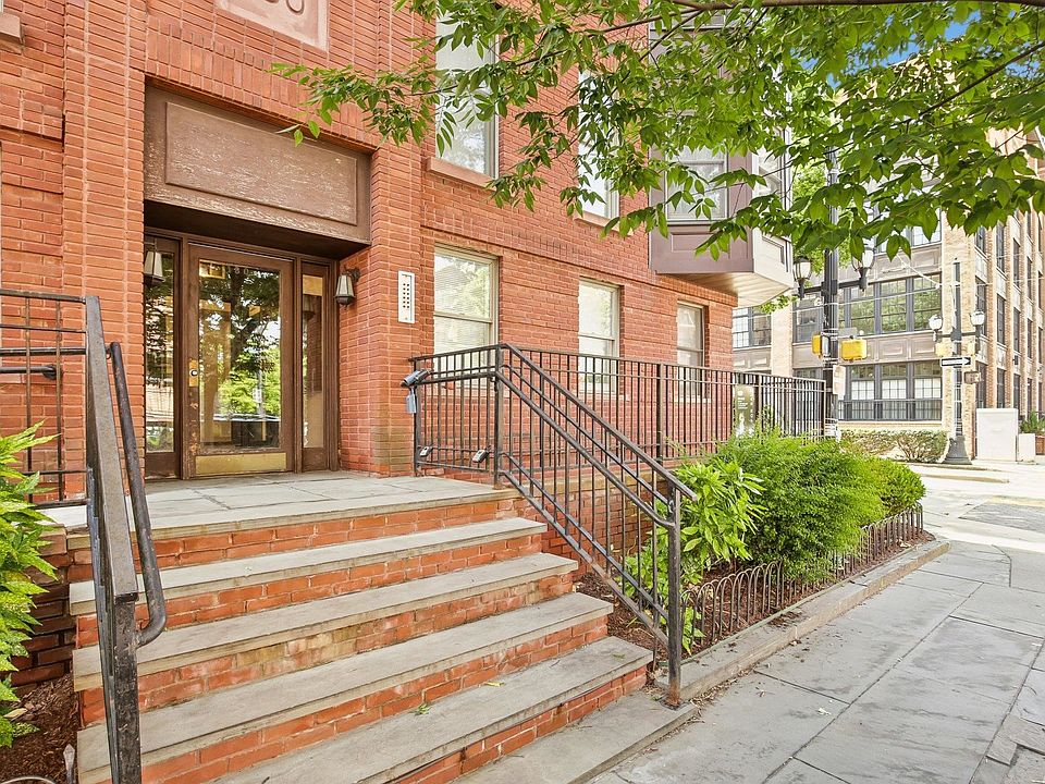 1st image of 180 Washington St #Penthouse 14