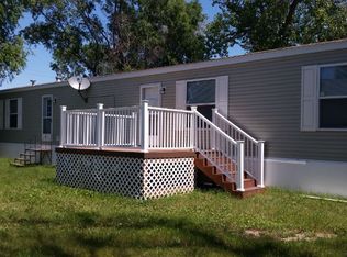302 2nd Ave S, Froid, MT 59226