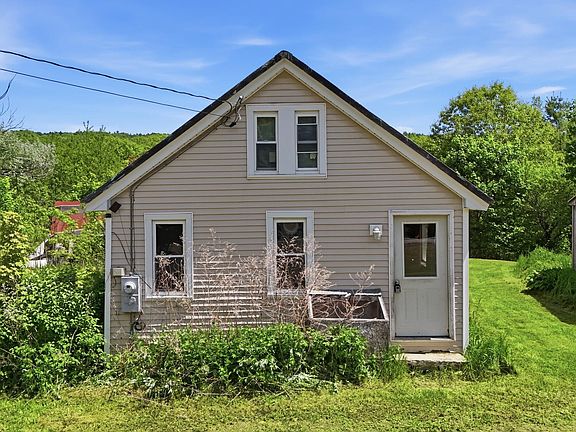 3rd image of 66 Farmington Road