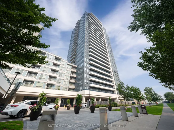 7890 Bathurst St, Vaughan, ON