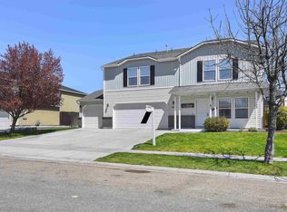 1908 W Honey Dew Dr, Nampa, ID 83651
