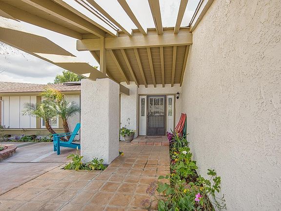 4th image of 6068 Larkellen Ct
