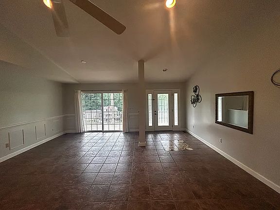 4th image of 205 Clearview Dr