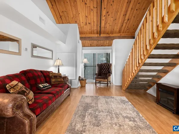 180 Mountain Inn Loop, Wintergreen Resort, VA 22967