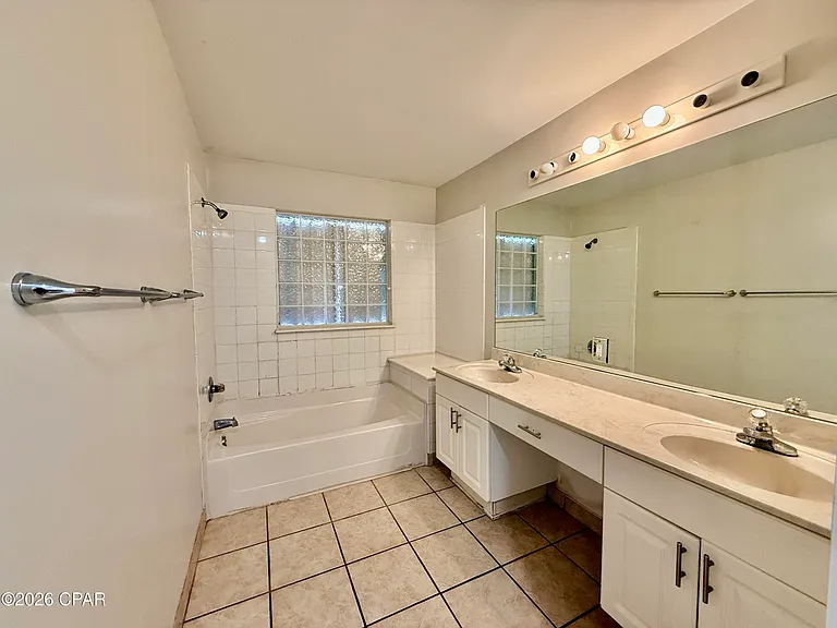 232 Summerwood Dr — Photo 9