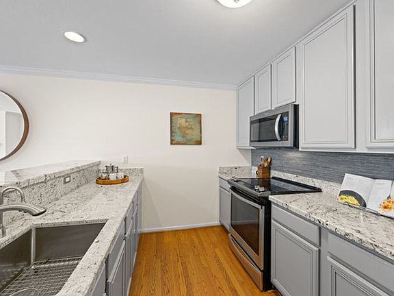 4th image of 298 Portola Dr APT 103