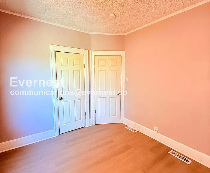 2302 Hazelwood St #1 — Photo 18