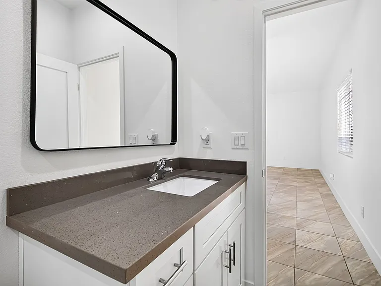 4078 Welter Ave — Photo 14