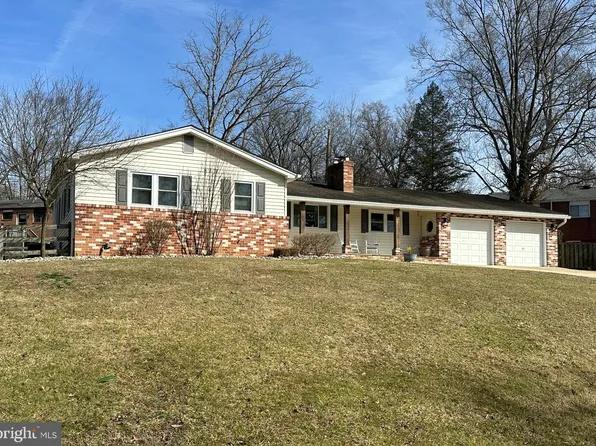 6835 Allview Dr, Columbia, MD 21046