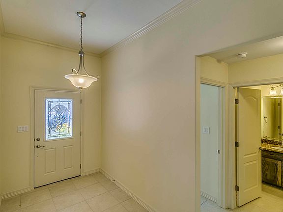 4th image of 4600 Quail Ave