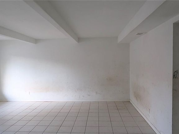 3rd image of 1025 S Flagler Avenue #802