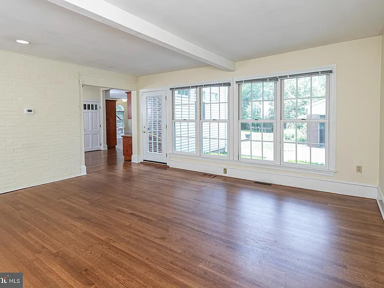 254 Jefferson Rd — Photo 21