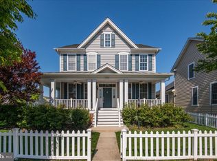 25202 Ulysses St, Chantilly, VA 20152