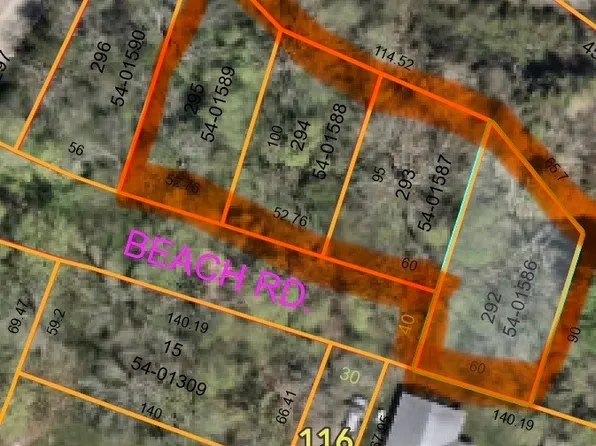 Beach Rd, Kelleys Island, OH 43438
