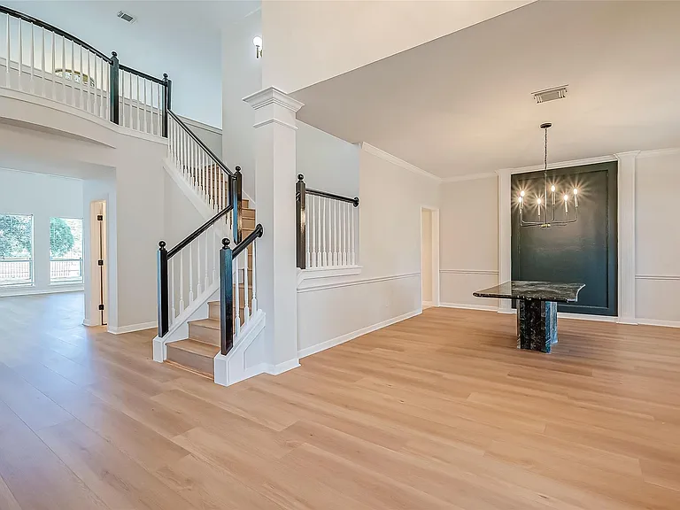 11210 Hundred Bridge Ln — Photo 6