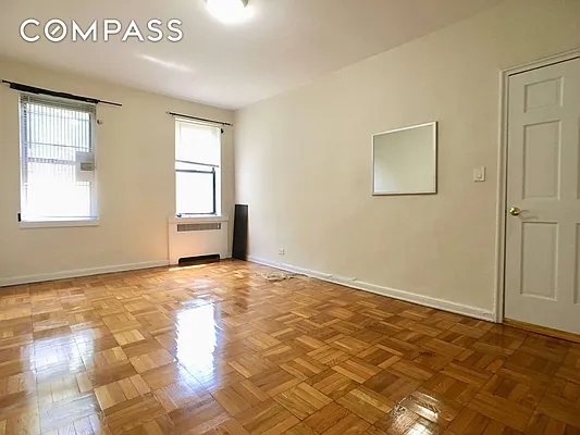 Rented by Compass | media 26