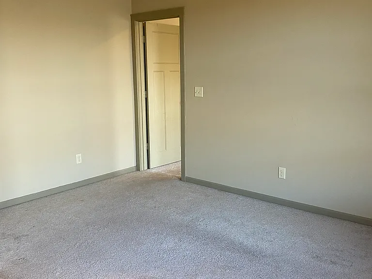 116 Quincy St #302 — Photo 7