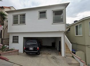 120 44th St, Manhattan Beach, CA 90266