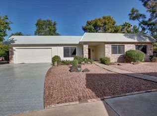 10440 W Wheatridge Dr, Sun City, AZ 85373
