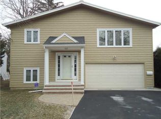 580 Edgewood Ave, Rochester, NY 14618