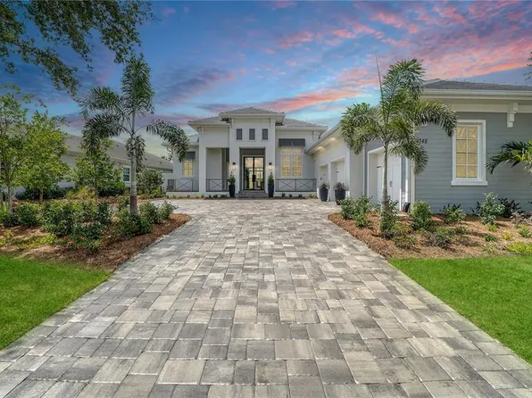 8348 CATAMARAN CIRCLE, LAKEWOOD RANCH, FL 34202