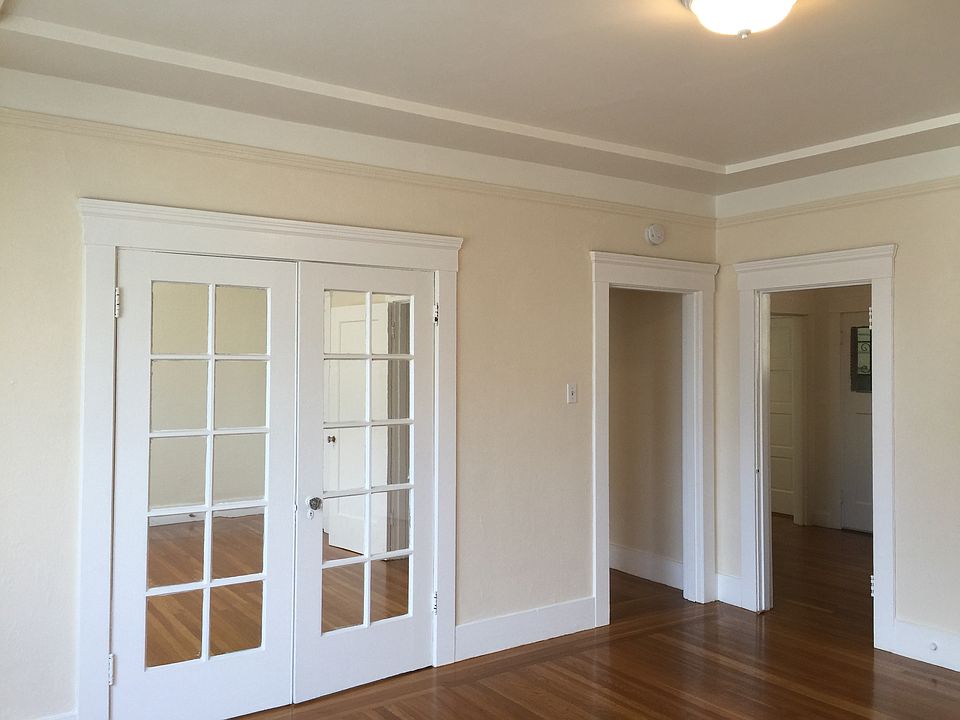 1st image of 1082 Pine St APT 5