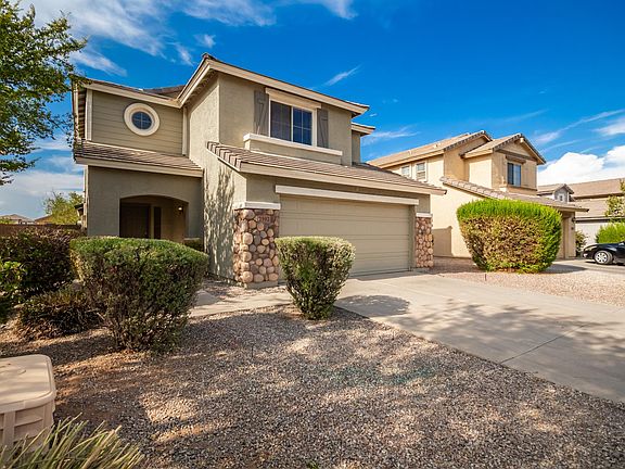 2nd image of 2592 W Desert Springs Way