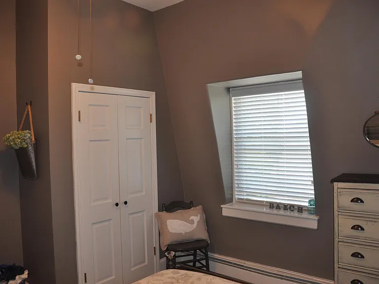 Bedroom #1