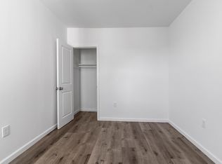 6127 Lensen St, Philadelphia, PA 19144