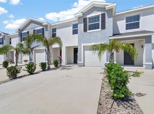 136 Mangrove Shade Cir, Apollo Beach, FL 33572