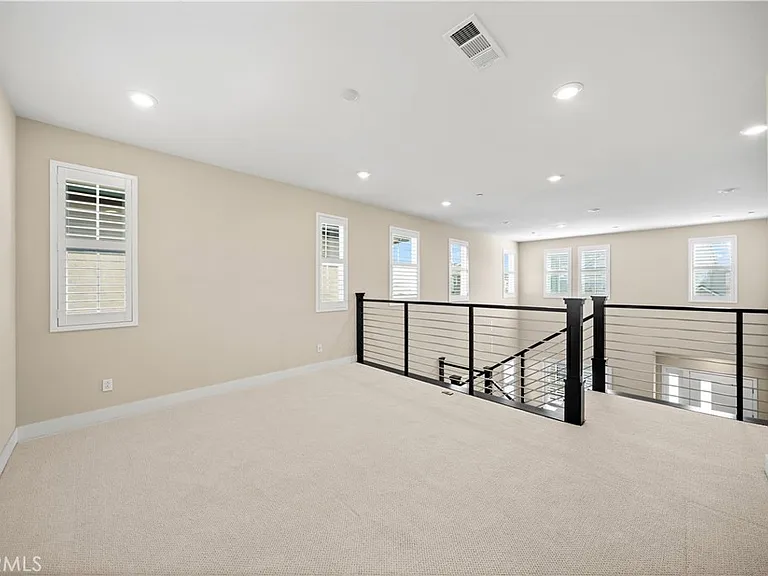 59 Sagan Way — Photo 31