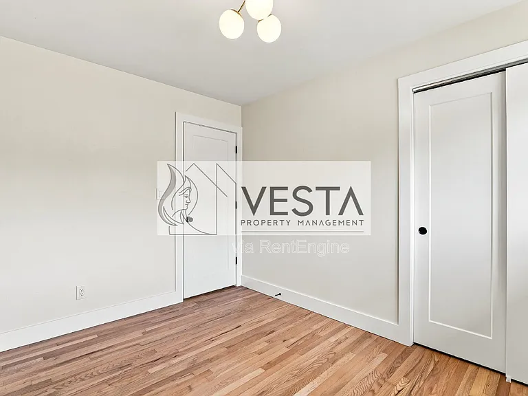 149 Oakdale Rd — Photo 21