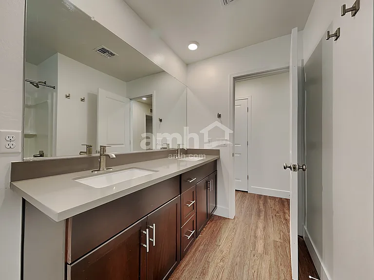 21382 S 231st St — Photo 15
