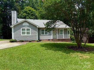6007 Crosswood Ct, Charlotte, NC 28215