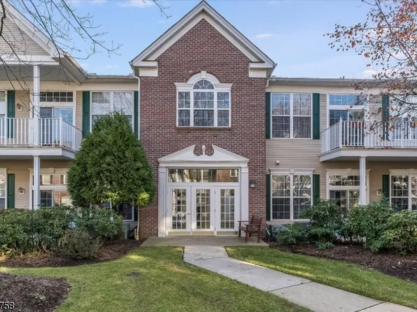 315 Four Seasons Dr #315, Wayne Twp., NJ 07470