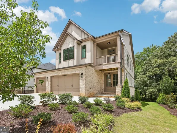 3265 Hilltop Cir, Marietta, GA 30066