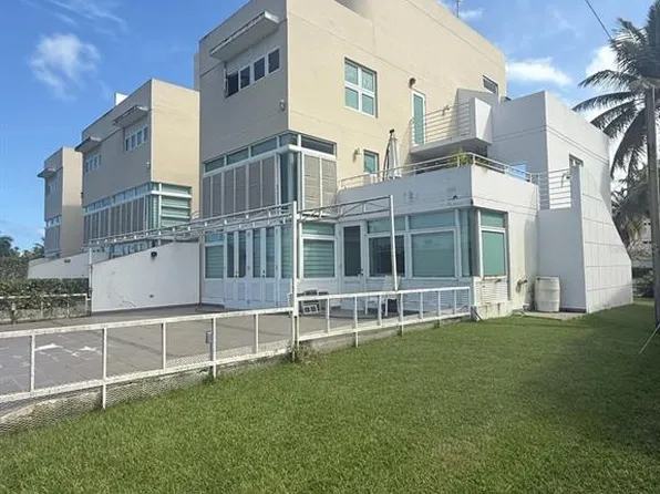 Calle Kennedy Villas Golf Calle Kennedy, Dorado, PR 00646