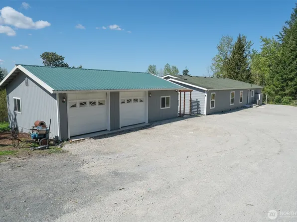 1902 Harts Lake Road S, Roy, WA 98580