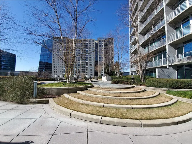 44 Peachtree Pl NE #730 — Photo 26