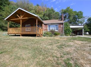 5785 Main St SE, New Philadelphia, OH 44663
