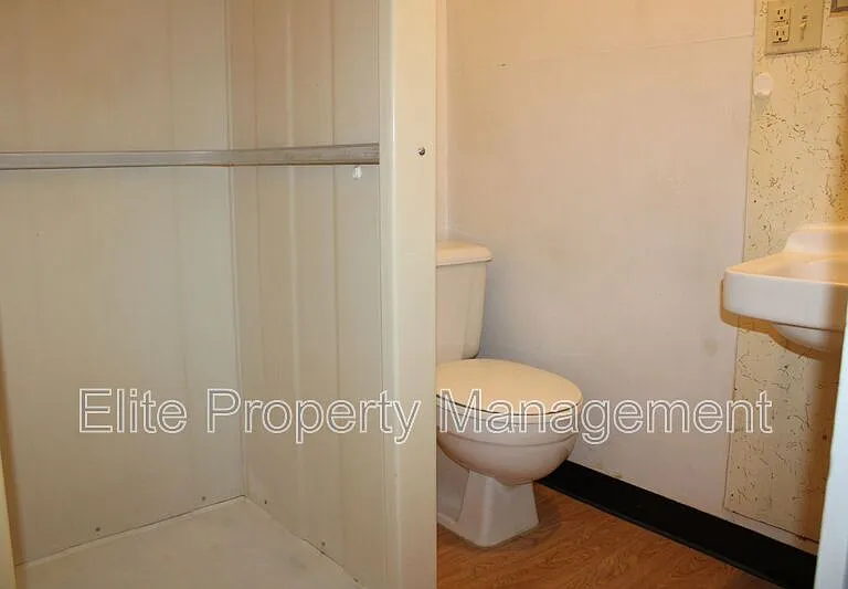 2727 Santa Fe Dr #1 — Photo 6