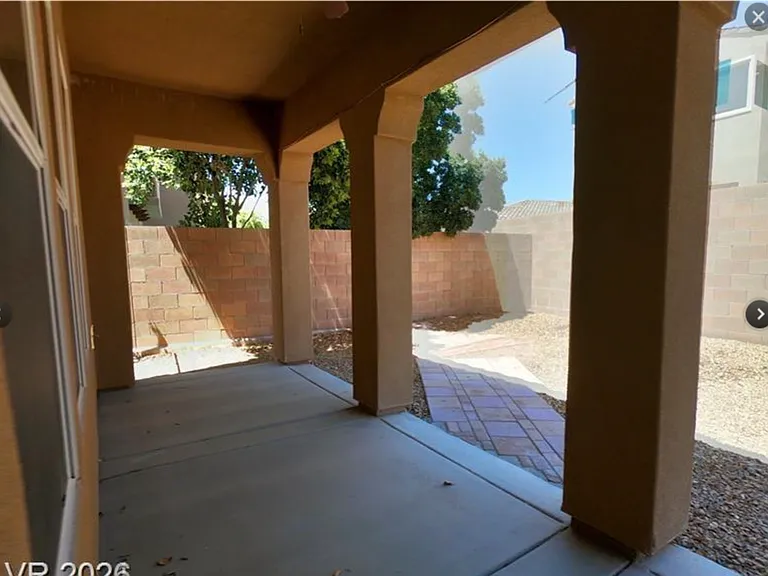 496 Via Palermo Dr — Photo 23