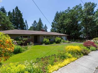 1210 E Pine St, Stayton, OR 97383