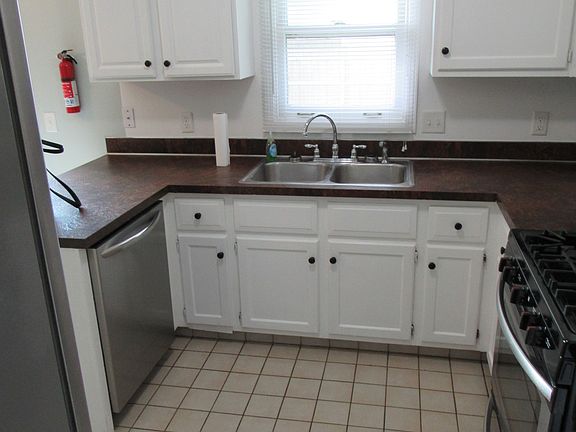 4th image of 5625 Newhaven Dr