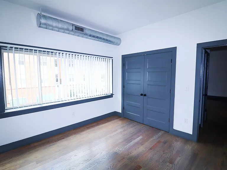 2616 Short Vine — Photo 22