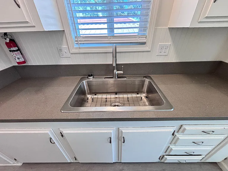 Meet this premium stainless-steel sink that does the heavy lifting for you.